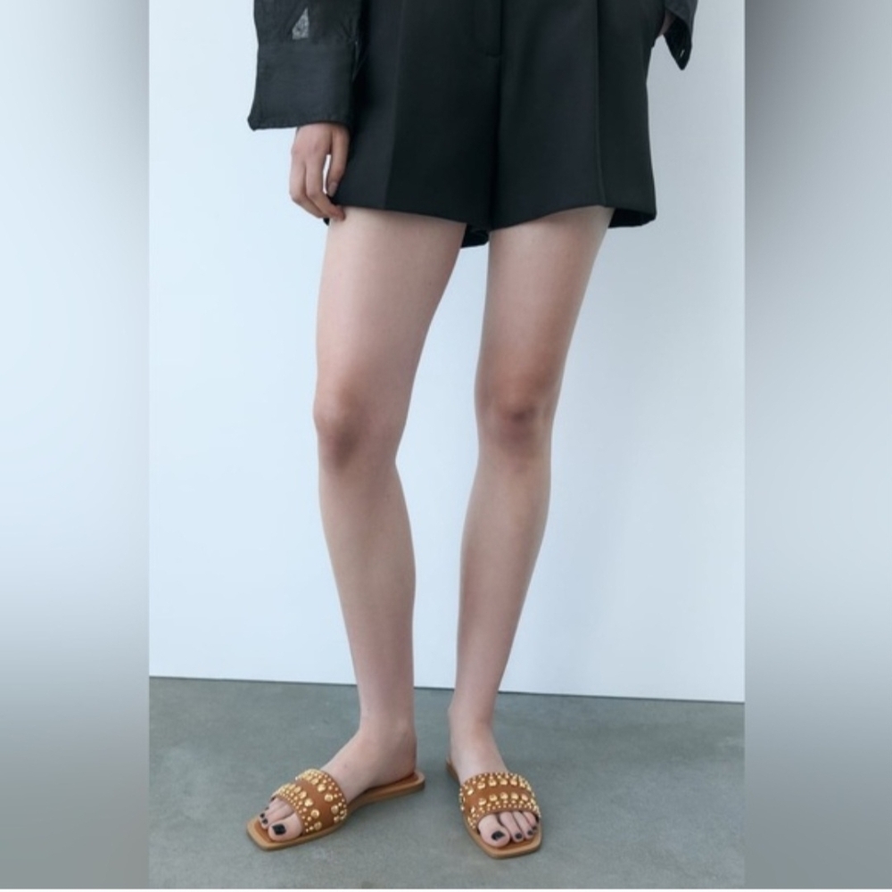 🌴 NWT Zara Brown Gold Studded Women's Sandals Sz. 40/9 - Picture 2 of 8